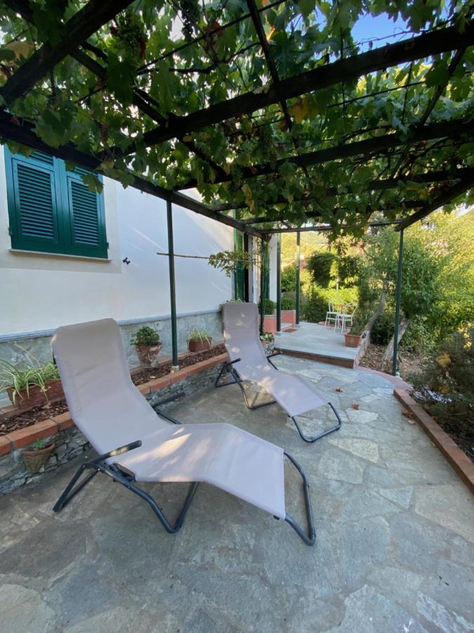 “Da Gio” In Un Antico Borgo Di Genova Apartment Exterior photo