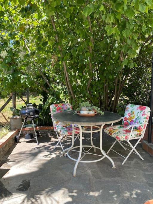 “Da Gio” In Un Antico Borgo Di Genova Apartment Exterior photo